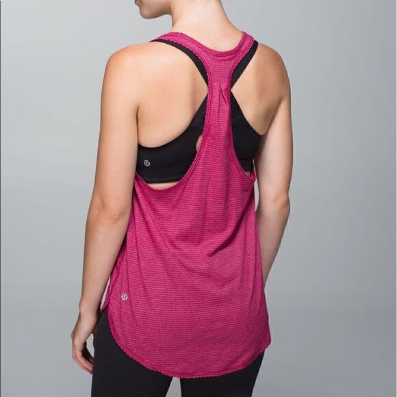 Lululemon 105 F Singlet  - Picture 2 of 5
